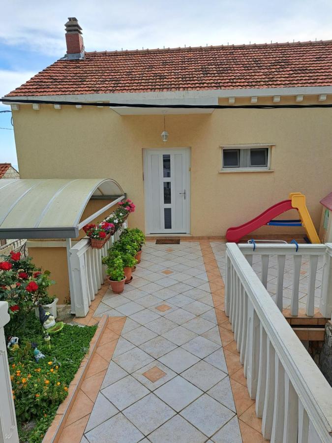 Apartman Anka ดูบรอฟนิก ภายนอก รูปภาพ